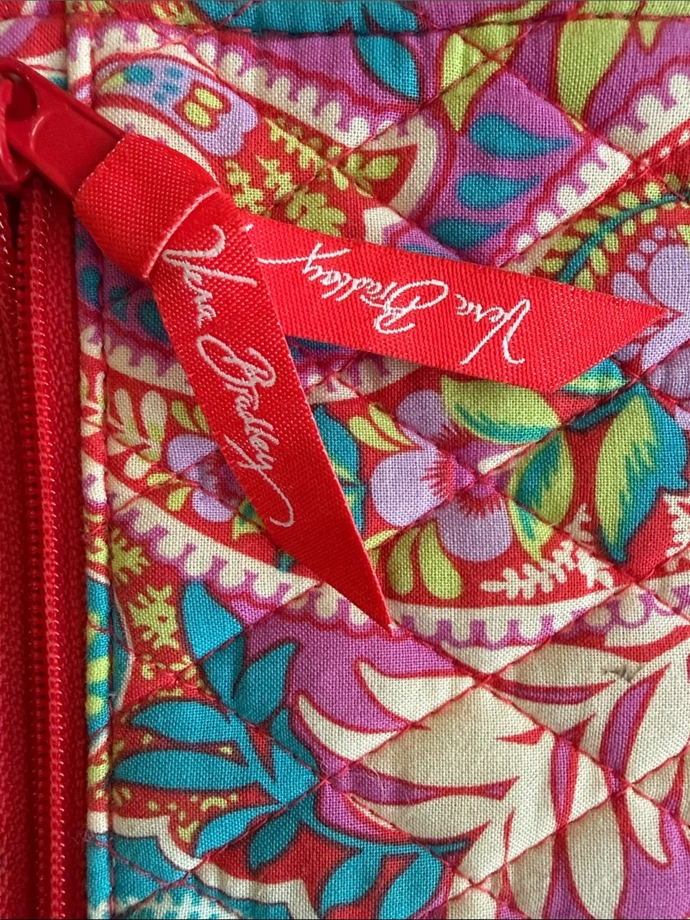 Vera Bradley Tutti Fruiti Multicolor Pink Floral Quilted Zip Top Wallet Wristlet